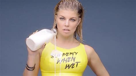fergie drops new single m i l f and shows off her humps in sexy new pics entertainment