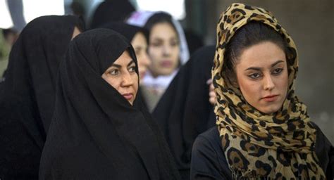 Iranian Women Symbolic Usage Of The Hijab In An Islamic