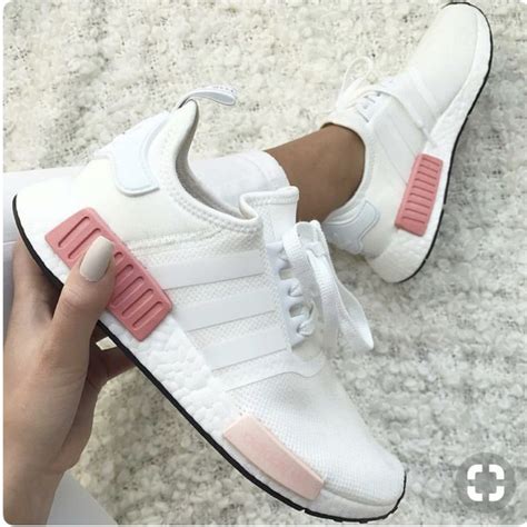shoes white adidas wheretoget