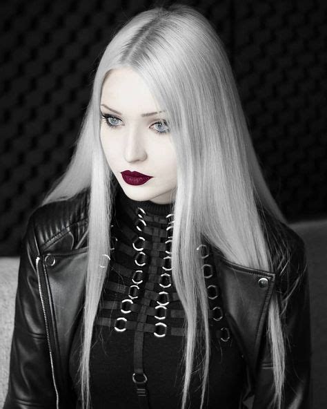 Pin By Greywolf On Gothic Angels Gothic Beauty Goth Beauty Punk Girl