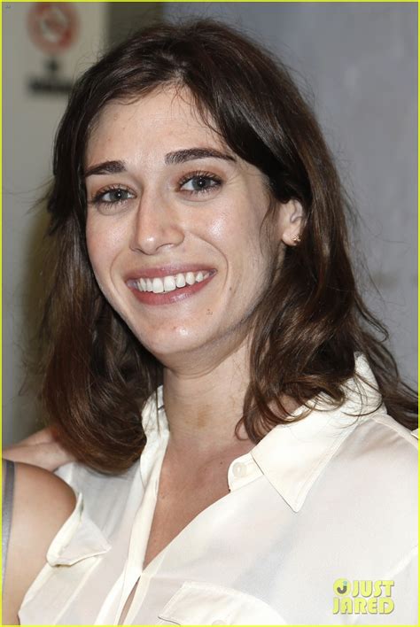 lizzy caplan is the master of sex appeal for cushnie et