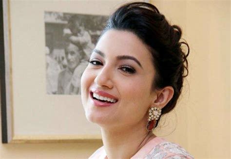 gauhar khan height weight age affairs bio and more