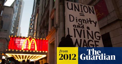 New York Fast Food Workers Strike Over Low Wages New York The Guardian