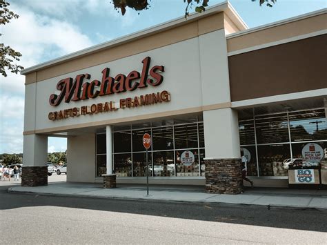 leaked memo michaels executives refuse  close stores