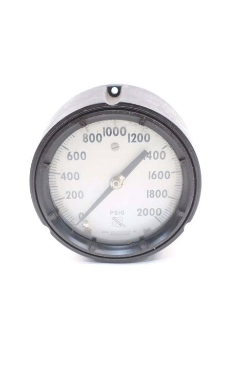 ashcroft pressure gauge 0 2000psi 4 1 2 in 1 2 in npt d575383
