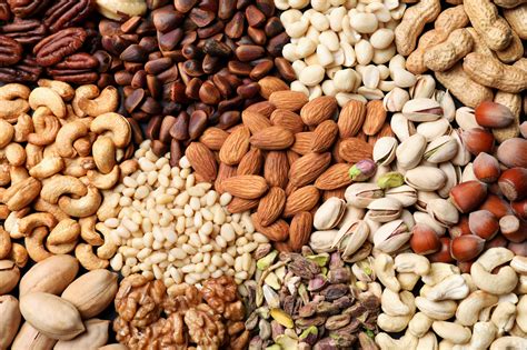 higher daily nut consumption linked   weight gain onmedica