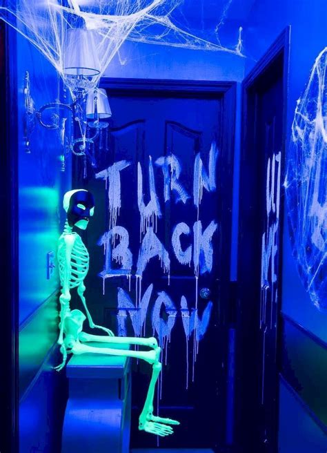 27 Stunning Halloween Decorations Indoor Ideas