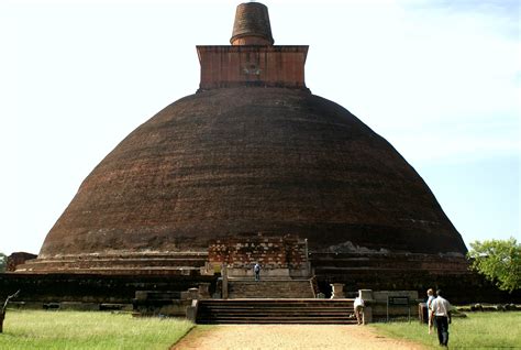 discover srilanka sri lanka stupa jetavanaramaya