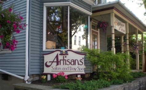 artisans salon  day spa find deals   spa wellness gift