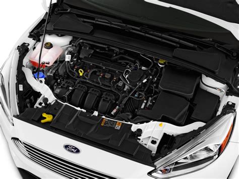 image  ford focus  door sedan titanium engine size