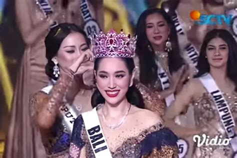 Dinobatkan Sebagai Putri Indonesia 2022 Laksmi Shari De Neefe Suardana