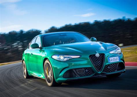 Alfa Romeo Giulia Quadrifoglio Goes Green Automacha