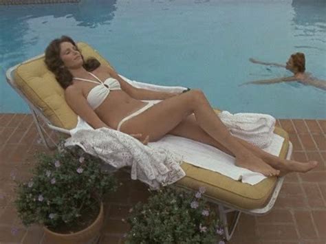 Jaclyn Smith Nude Pics Page 1