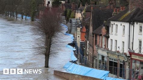 ironbridge flooding emergency evacuation as defences overwhelmed