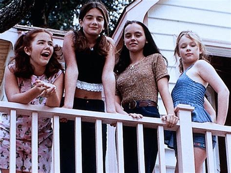 20 Great Female Coming Of Age Movies That Are Worth Watching – Taste Of