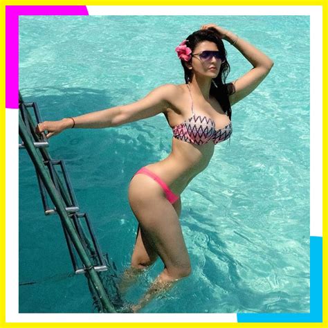 urvashi rautela wins the internet with these instagram photos