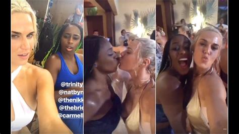 lana and naomi kiss in mexico after filming for total divas with natalya the bellas and