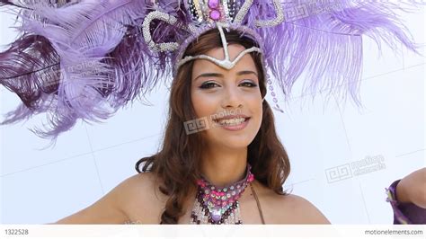 latin brazilian samba brazil carnaval rio de janeiro sexy girls dance