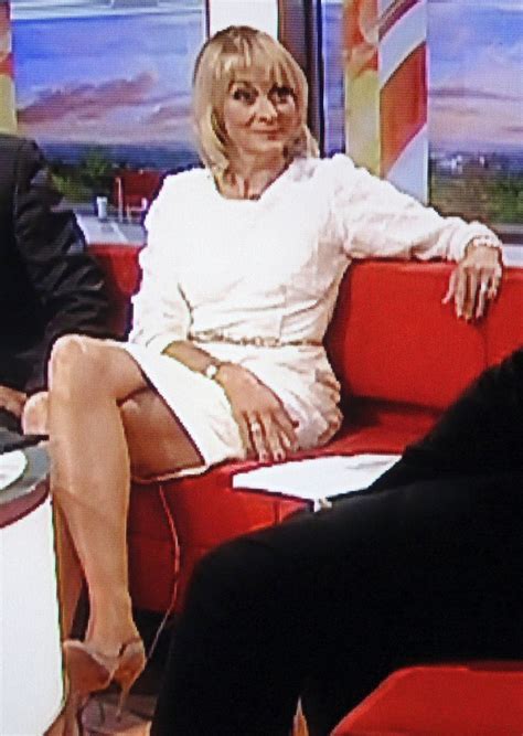 Louise Minchin Mature Legs Beauties Showing Their Sensuous Bodies