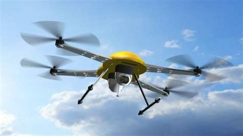 man arrested  making drone voyeur