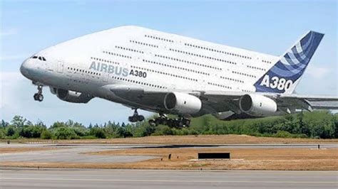 biggest passenger airplane   world takeoffs landings youtube