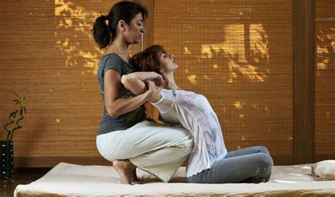 types  massages  singapore  thai  swedish  balinese