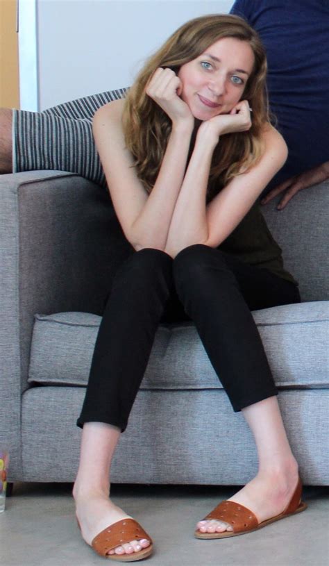 Lauren Lapkus S Feet