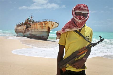 pirates  making  comeback   high seas   africa