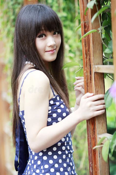 Chinese Girl In The Garden Stock Image Image Of Gorgeous 20518281