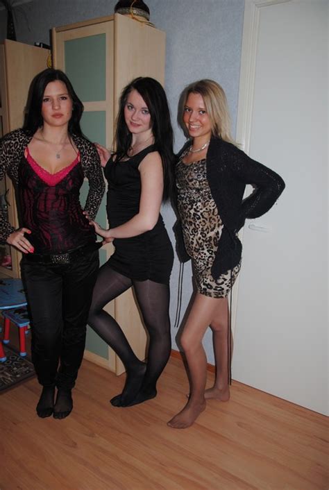 Pantyhose Candids — Just A Few More Followers And I’ll