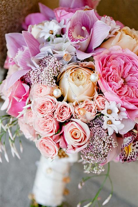 stunning wedding bouquets  edition belle  magazine