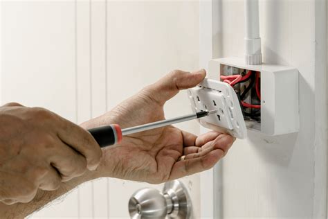safely install electrical outlets