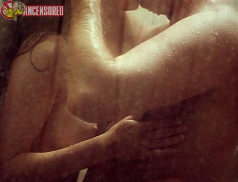 Shannen Doherty Nuda ~30 Anni In Blindfold Acts Of Obsession