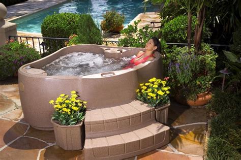 home scm relaxation spas