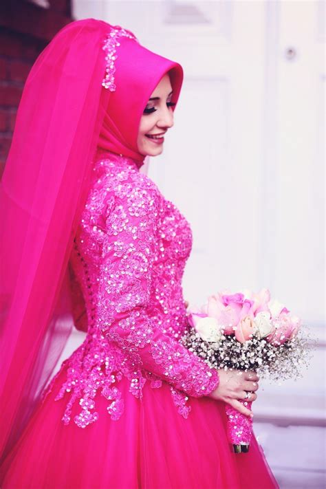 2017 red islamic wedding dress ball gown high neck long sleeve muslim