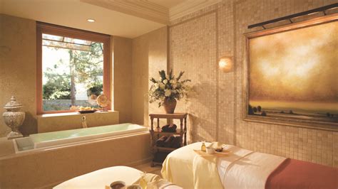 discover  forbes  star spa  pelican hill