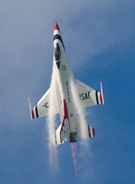 thunderbird   usaf thunderbirds fighter aircraft fighter jets