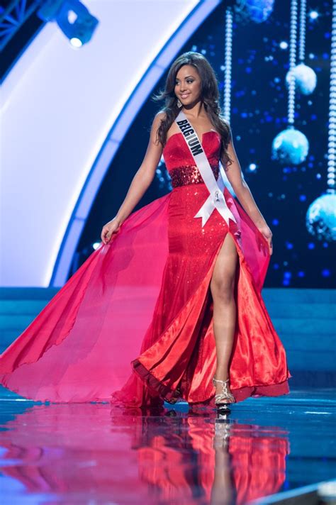 Sankaracarya Aneka Gaun Malam Kontestan Miss Universe 2012