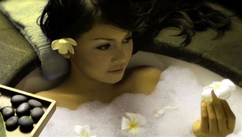 premium spa  santorini massage greeka