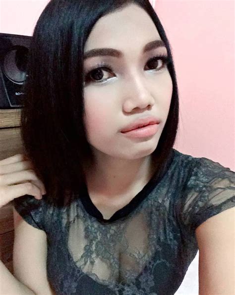 Asian Selfie Girls — Thai Girl Lalita Selfie