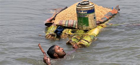 latest count bihar floods  claimed  lives  affected