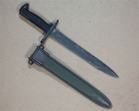 excellent wwii uc   bayonet cut   sp blade