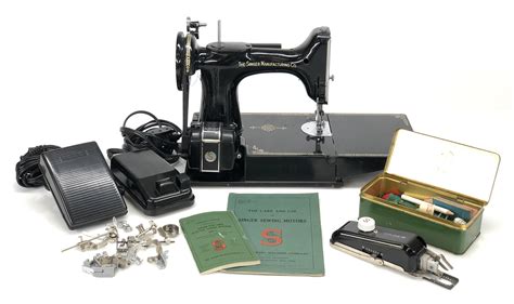 bid   singer   featherweight portable sewing machine invalid date mst