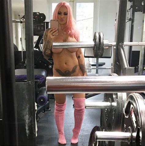 Jodie Marsh Posts Naked Gym Selfie Again As She Declares
