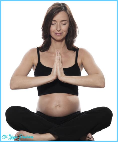 yoga poses 2nd trimester pregnancy
