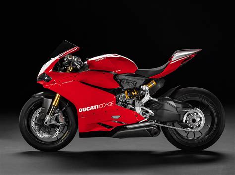 ducati panigale  review