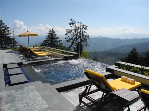 Glenngoesround Wildflower Hall Shimla