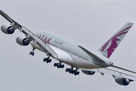 qatar airways extends bangkok airbus  schedule  october