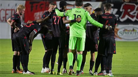 phoenix rising fc   finally upstage rival  mexico united