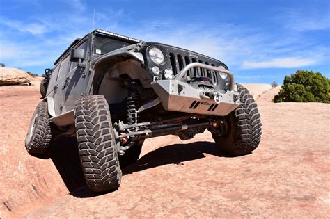 building  jeep wrangler rock crawler  beginners